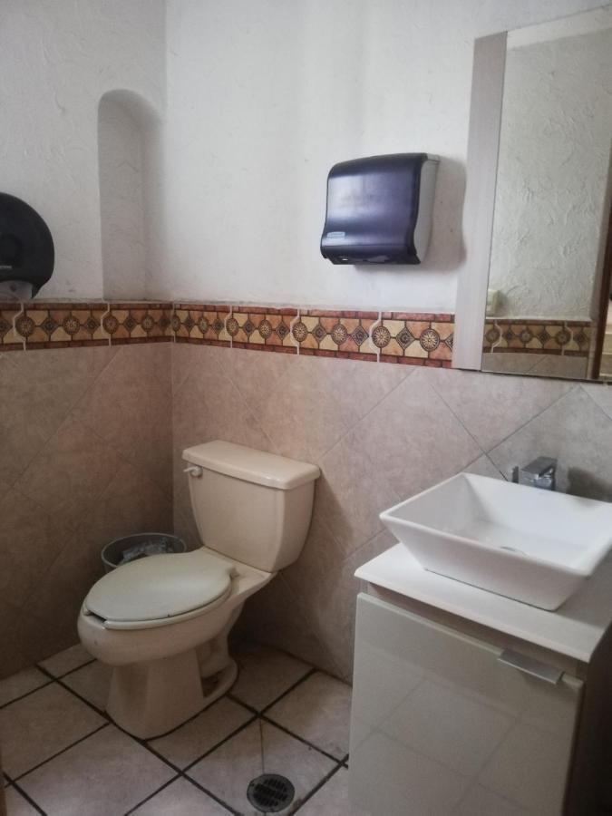 Hostal Avante Toluca Eksteriør billede