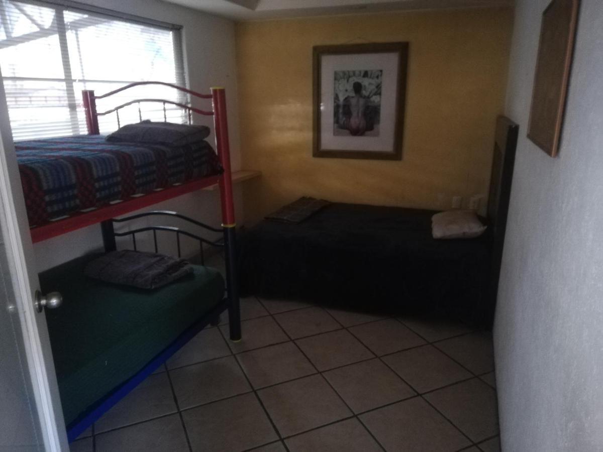 Hostal Avante Toluca Eksteriør billede